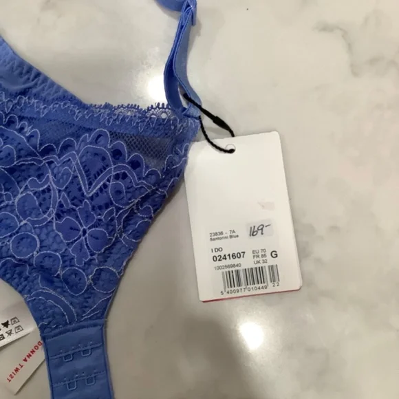 Bras - Picture 3 of 6